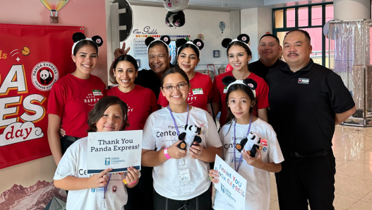 <i>Valley Children's Hospital</i> celebra el tercer aniversario de la inauguración <i>Panda Cares® Center of Hope</i> como espacio dedicado a los pacientes y sus familias
